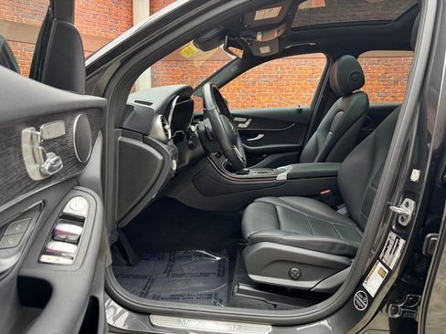 Certified 2022 Mercedes-Benz GLC 300 4MATIC image 22