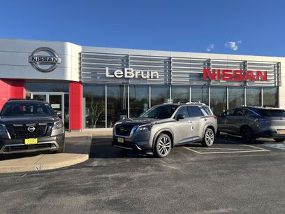 New 2025 Nissan Pathfinder Platinum