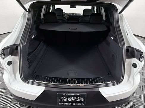 New 2026 Porsche Cayenne AWD/4WD image 28