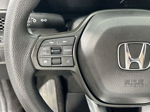 Used 2025 Honda CR-V LX image 19