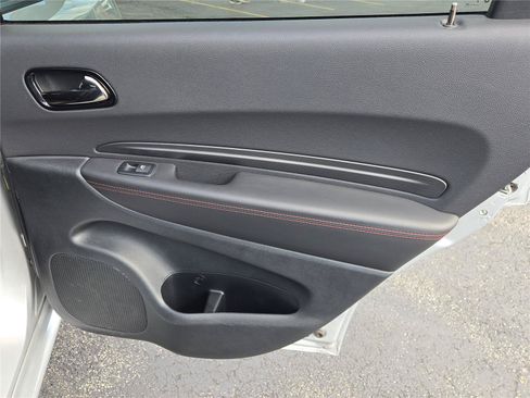 Certified 2024 Dodge Durango GT AWD/4WD image 9