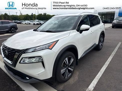 Used 2021 Nissan Rogue SL w/ Premium Package AWD/4WD image 1