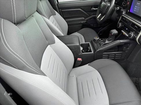 Used 2024 Toyota Tacoma TRD Off-Road image 19