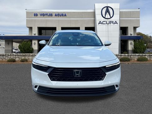 Used 2023 Honda Accord EX image 2