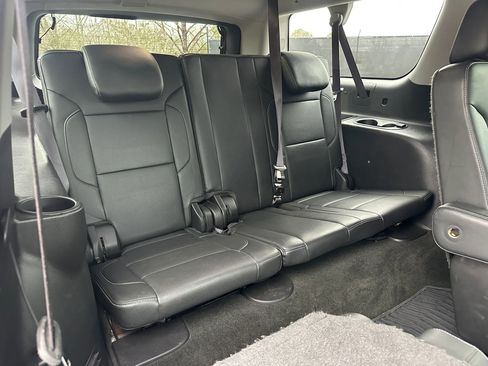 Used 2016 Chevrolet Suburban LTZ AWD/4WD image 14