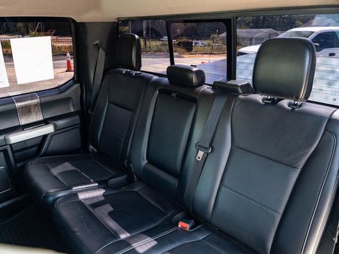 Certified 2019 Ford F250 Lariat w/ Lariat Value Package AWD/4WD image 18