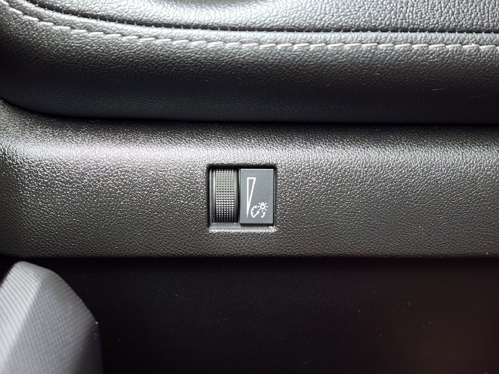Certified 2023 Chevrolet Colorado LT w/ LT Convenience Package II RWD image 32