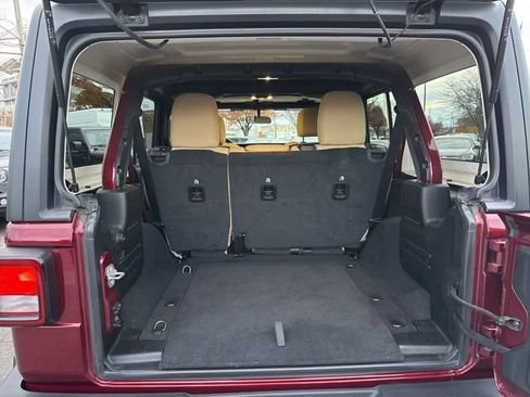 Used 2021 Jeep Wrangler Unlimited Sport image 34