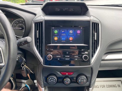 Used 2019 Subaru Forester Premium w/ All-Weather Package AWD/4WD image 15