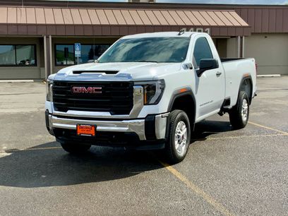 New 2025 GMC Sierra 2500 Pro