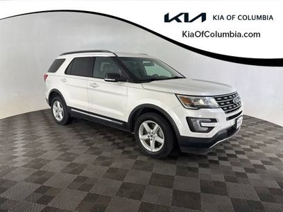 Used 2017 Ford Explorer XLT w/ Equipment Group 202A