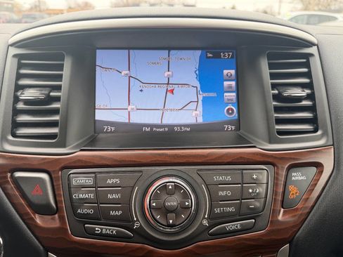 Used 2017 Nissan Pathfinder Platinum w/ Family Entertainment Package image 26