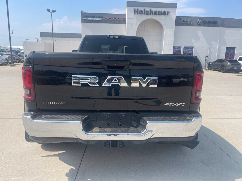 Used 2026 RAM 3500 Big Horn AWD/4WD image 4