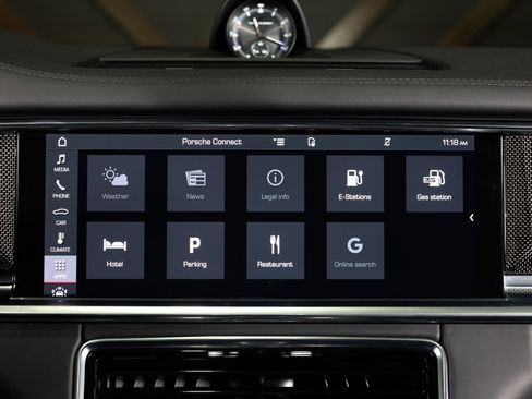 Used 2021 Porsche Panamera Turbo S w/ Assistance Package image 38