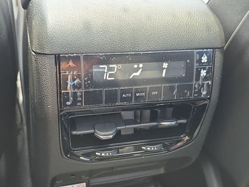 New 2026 Jeep Grand Cherokee L Limited AWD/4WD image 54