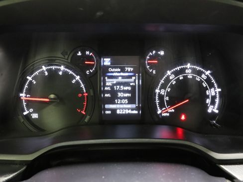 Used 2022 Toyota 4Runner SR5 Premium image 41