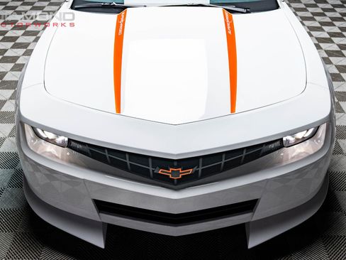 Used 2010 Chevrolet Camaro SS w/ LPO, Ground Effects Package image 56