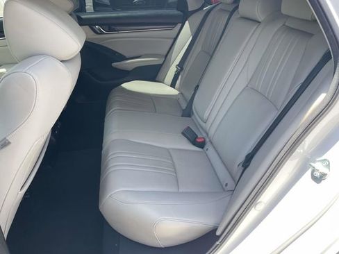 Used 2022 Honda Accord Touring image 33