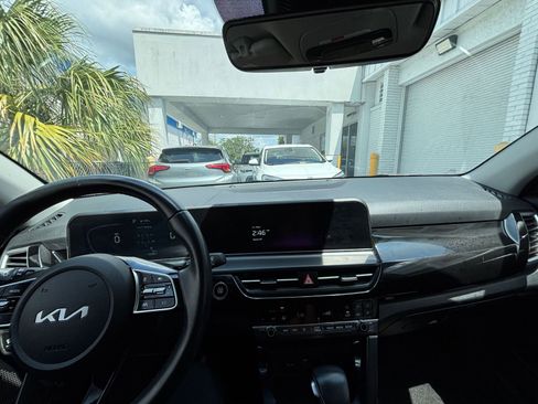 Used 2025 Kia Seltos S FWD image 34