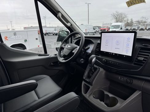 New 2026 Ford Transit 250 148 Medium Roof image 17