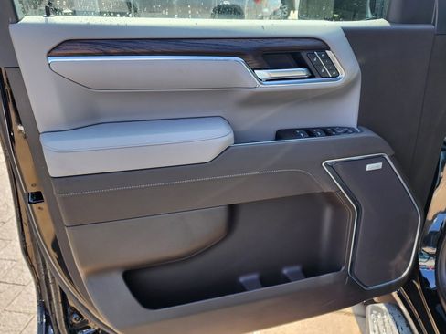 New 2026 GMC Sierra 1500 SLT w/ SLT Premium Plus Package image 14