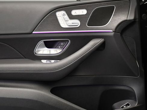 Used 2025 Mercedes-Benz GLE 350 4MATIC image 36