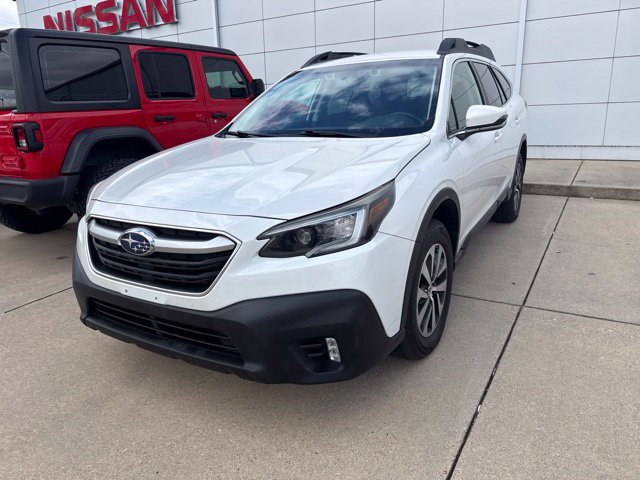 Used 2020 Subaru Outback Premium AWD/4WD image 3