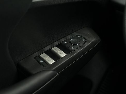 Used 2025 Mitsubishi Outlander ES image 28