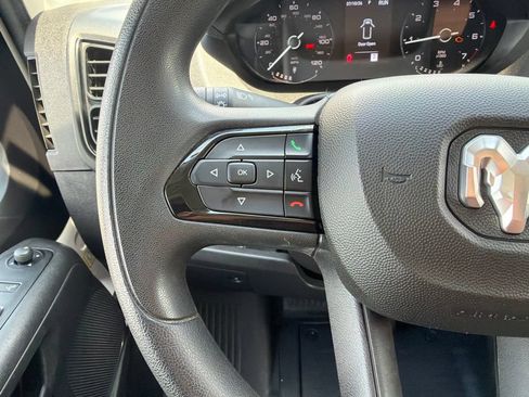 Used 2025 RAM ProMaster 2500 w/ Convenience Group FWD image 39