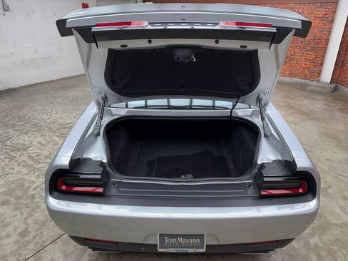 Used 2021 Dodge Challenger R/T Scat Pack RWD image 27