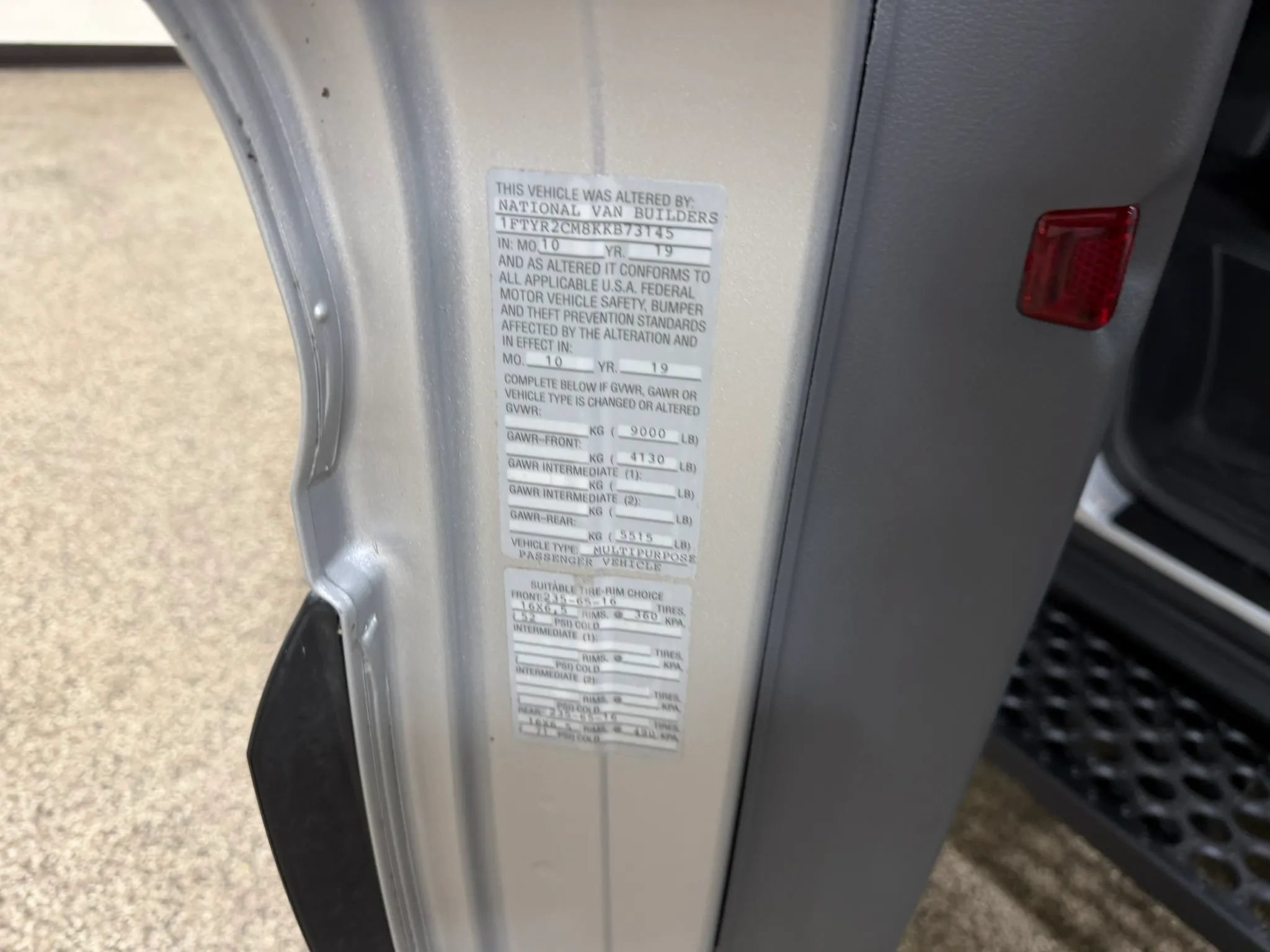 Used 2019 Ford Transit 250 148 Medium Roof RWD image 71