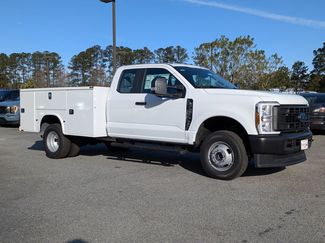 New 2025 Ford F350 XL video 2