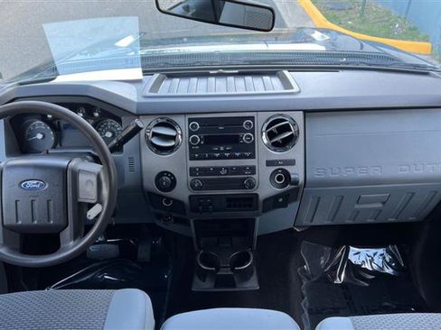 Used 2011 Ford F250 XLT w/ XLT Appearance Pkg AWD/4WD image 50