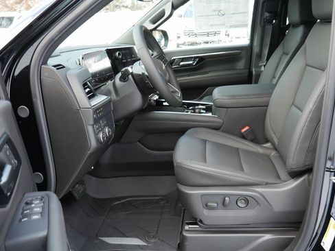 New 2026 Chevrolet Tahoe LT image 8