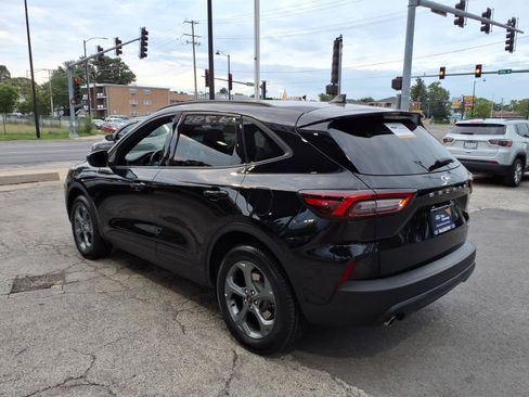 Certified 2025 Ford Escape ST-Line AWD/4WD image 5