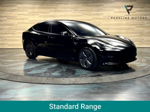 Used 2023 Tesla Model 3 Standard Range RWD image 1