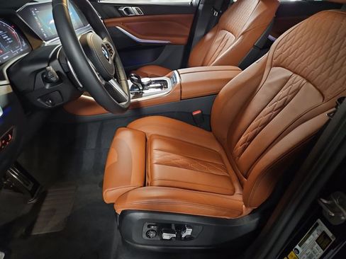 Used 2022 BMW X5 sDrive40i w/ M Sport Package RWD image 17