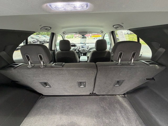 Used 2020 Chevrolet Equinox LT FWD image 23