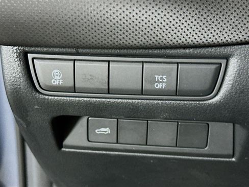 Used 2025 MAZDA CX-50 AWD 2.5 S w/ Premium Package image 17