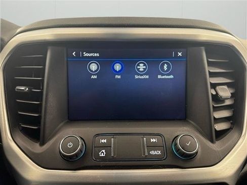 Used 2022 GMC Acadia SLE w/ Driver Convenience Package FWD image 34