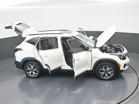 Used 2021 Kia Seltos EX image 68