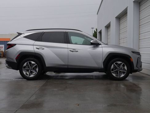 Used 2025 Hyundai Tucson SEL FWD image 10