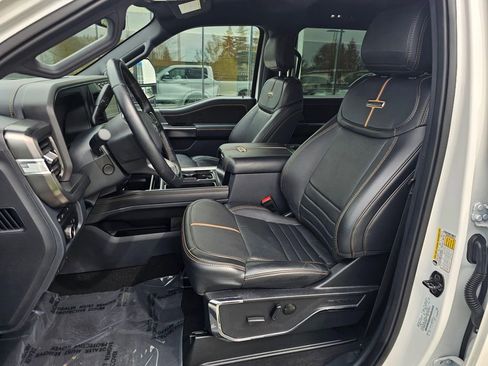 Used 2023 Ford F250 Platinum AWD/4WD image 21