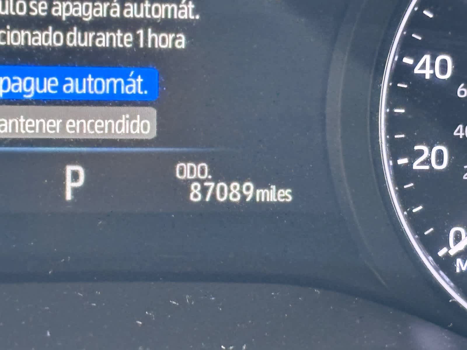 Used 2022 Toyota Sienna Limited FWD image 23