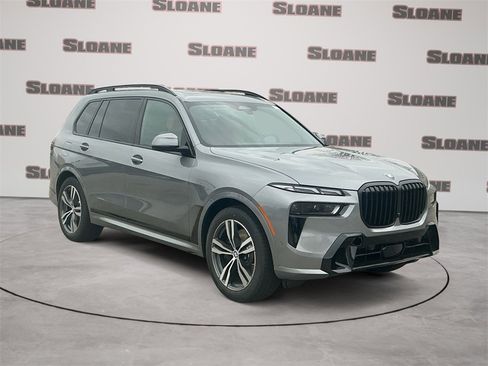 New 2026 BMW X7 xDrive40i w/ M Sport Package image 7