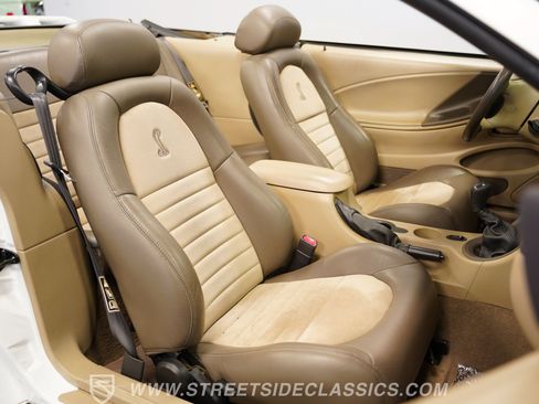 Used 2001 Ford Mustang Cobra RWD image 37