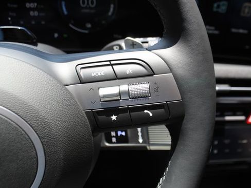 New 2026 Hyundai Tucson Limited AWD/4WD image 16