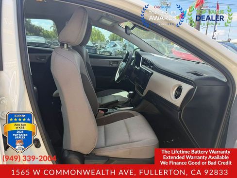 Used 2017 Toyota Corolla LE w/ Carpet Mat Package (TMS) FWD image 21