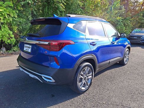 Certified 2021 Kia Seltos S image 7