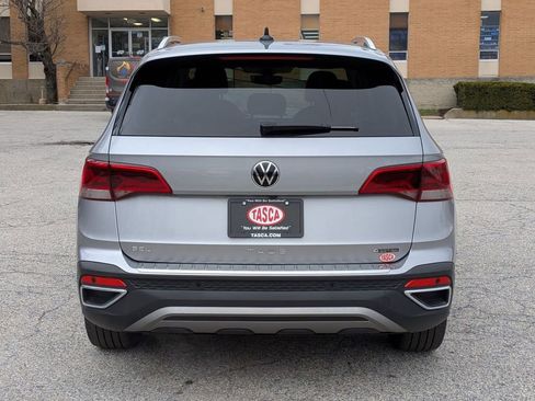 Used 2023 Volkswagen Taos SEL AWD/4WD image 4